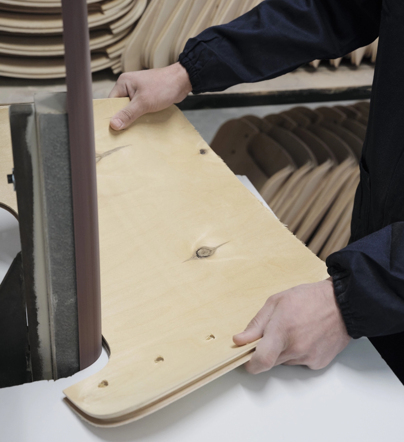plywood backrest smoothing